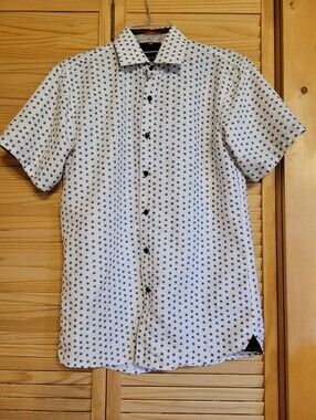 Silver‎ Stone Collection Mens Short Sleeve modern fit size small shirt